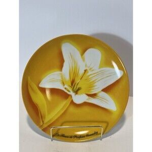 Parfums by Givenchy Salad PLATE 8 1/4" Calla Lily Flower